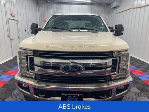 Used 2019 Ford F250 XLT w/ XLT Value Package image 8