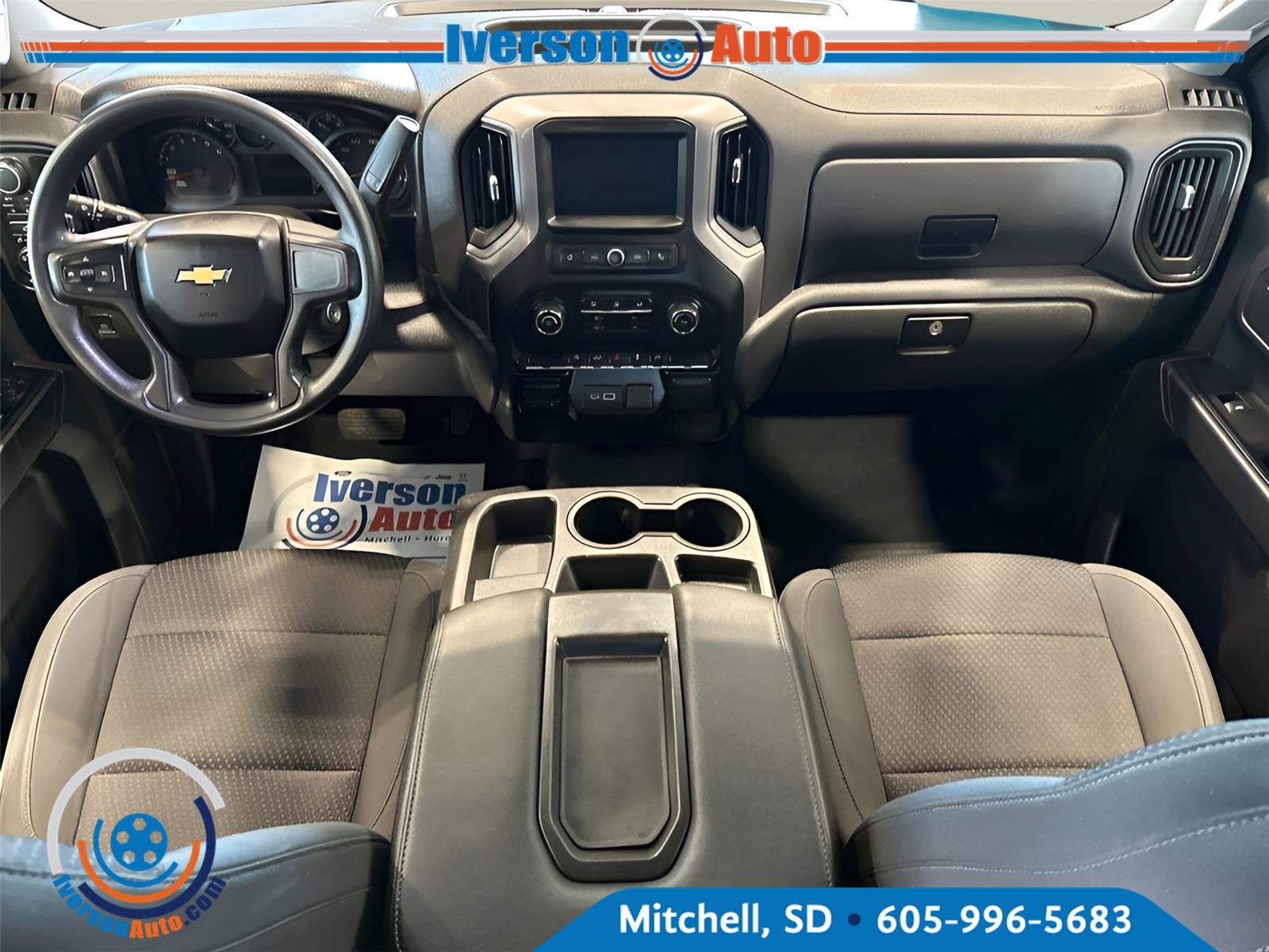 Used 2021 Chevrolet Silverado 1500 Custom AWD/4WD image 27