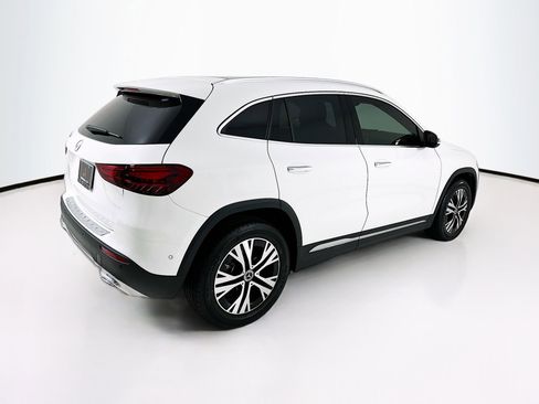 Certified 2025 Mercedes-Benz GLA 250 image 8