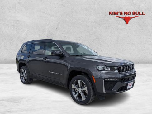 New 2026 Jeep Grand Cherokee L Limited RWD image 1