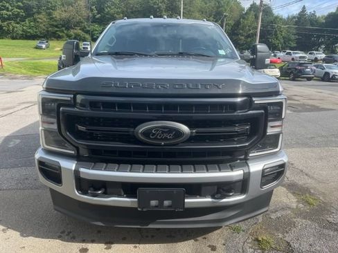 Used 2022 Ford F250 Lariat w/ Black Appearance Pkg AWD/4WD image 11