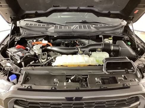 Certified 2024 Ford F150 Lariat AWD/4WD image 43