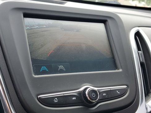 Used 2020 Chevrolet Equinox LT FWD image 29