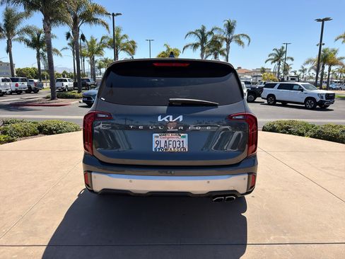 Used 2024 Kia Telluride S w/ S Sunroof Package FWD image 4