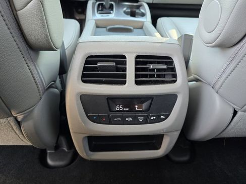 Used 2024 Chevrolet TrailBlazer RS w/ Driver Confidence Package FWD image 24