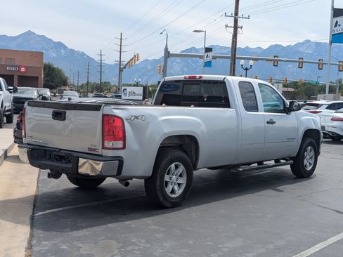 Used 2012 GMC Sierra 1500 SLE w/ Power Tech Package AWD/4WD image 4