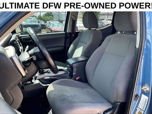 Used 2019 Toyota Tacoma SR5 AWD/4WD image 28