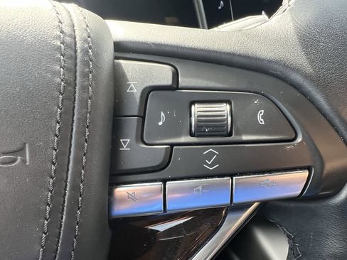 Used 2021 Cadillac Escalade ESV Sport Platinum w/ Heavy-Duty Trailer Package image 20