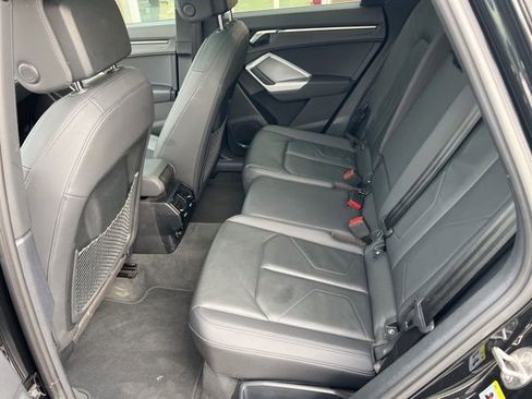 Used 2022 Audi Q3 2.0T Premium image 22