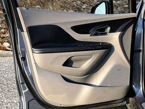 Used 2014 Buick Encore Premium image 21