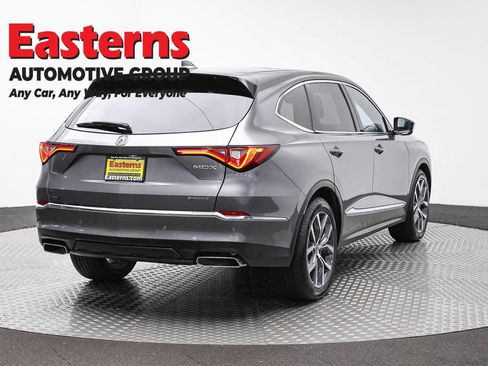 Used 2024 Acura MDX w/ Technology Package AWD/4WD image 5
