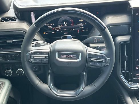 Used 2026 GMC Yukon AT4 w/ AT4 Premium Plus Package AWD/4WD image 26