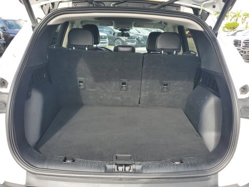 Used 2022 Ford Escape SEL w/ Technology Package image 10