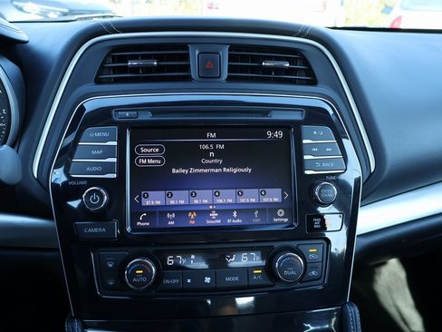 Used 2023 Nissan Maxima SV w/ Floor Mat Group image 20