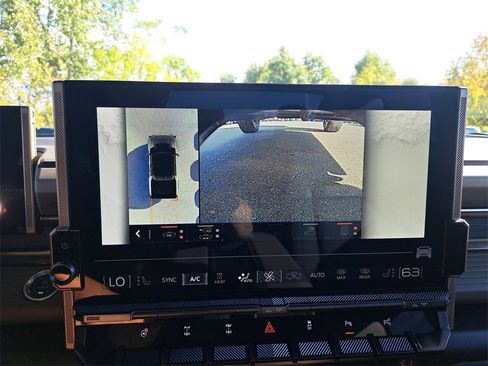 New 2025 GMC Hummer EV 3X w/ Extreme Off-Road Package image 37