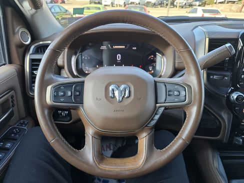 Used 2024 RAM 3500 Limited image 21