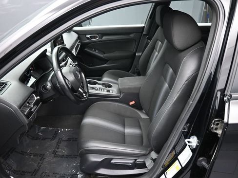 Certified 2025 Honda Civic Sport image 18