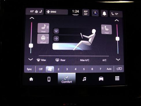 New 2025 Jeep Grand Cherokee Laredo w/ Luxury Tech Group I image 16