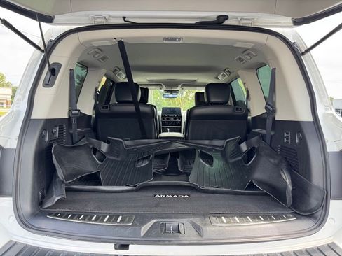 Used 2022 Nissan Armada Platinum w/ Captain's Chairs Package RWD image 42