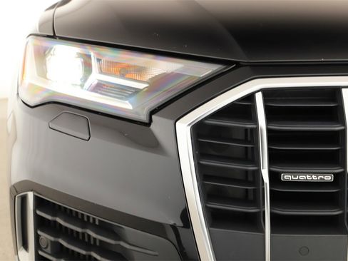 Used 2021 Audi Q7 3.0T Premium w/ Convenience Package image 34