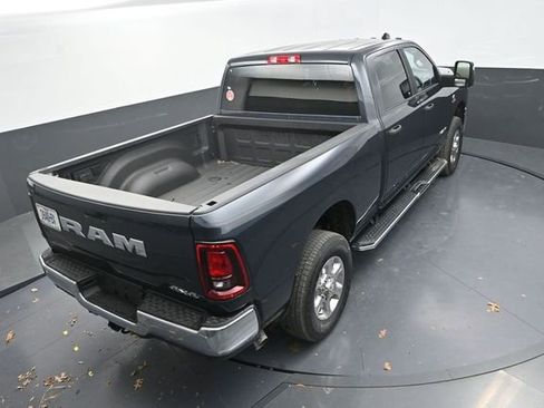 New 2026 RAM 2500 Big Horn AWD/4WD image 18