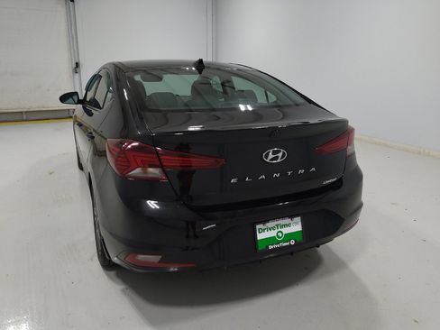 Used 2020 Hyundai Elantra Limited w/ Ultimate Package 03 FWD image 6