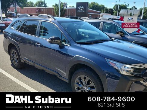 Used 2025 Subaru Outback Onyx Edition w/ Tech Package 3 AWD/4WD image 1