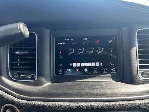 Used 2019 Dodge Charger Police image 14