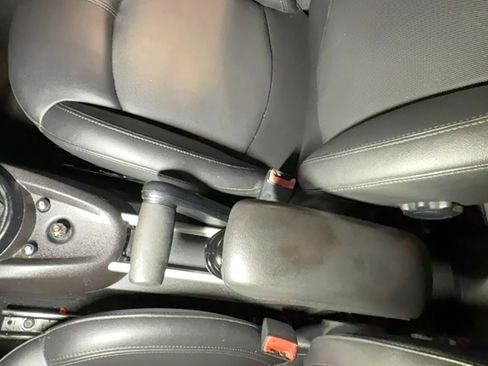 Used 2014 MINI Cooper Countryman S image 34