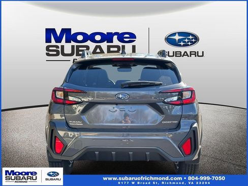 Certified 2025 Subaru Crosstrek 2.0i Premium image 3