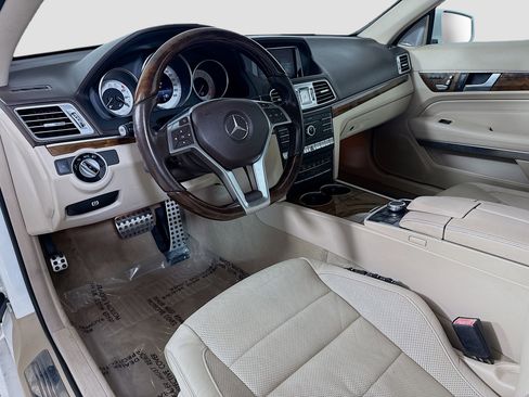 Used 2016 Mercedes-Benz E 400 E 400 image 23