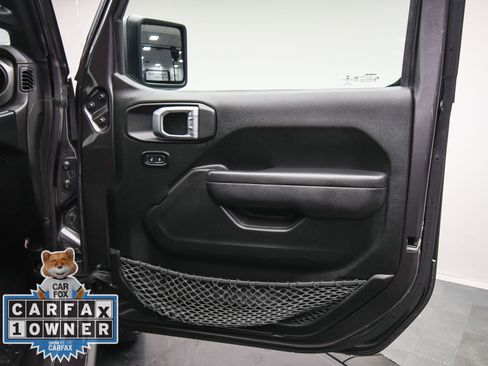 Used 2022 Jeep Wrangler Willys image 41