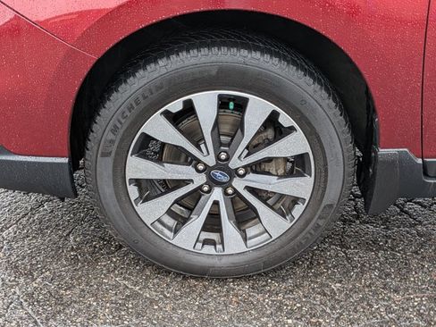 Used 2017 Subaru Outback 2.5i Limited image 24