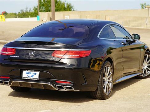 Used 2017 Mercedes-Benz S 63 AMG 4MATIC Coupe w/ Driver Assistance Package image 8