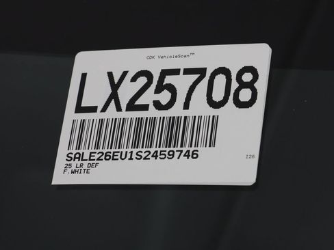 Certified 2025 Land Rover Defender 90 X-Dynamic SE AWD/4WD image 26