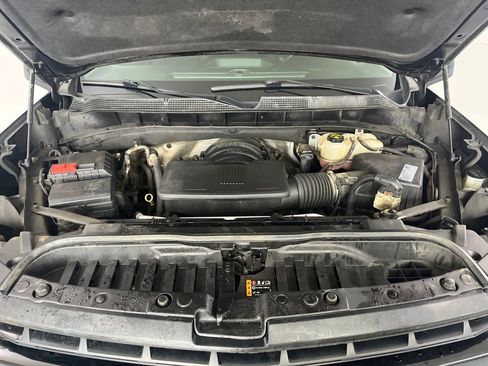 Used 2021 Chevrolet Silverado 1500 LT Trail Boss w/ Bed Protection Package image 9