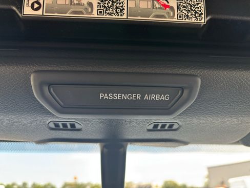 Used 2023 Jeep Wrangler Unlimited Sport image 30