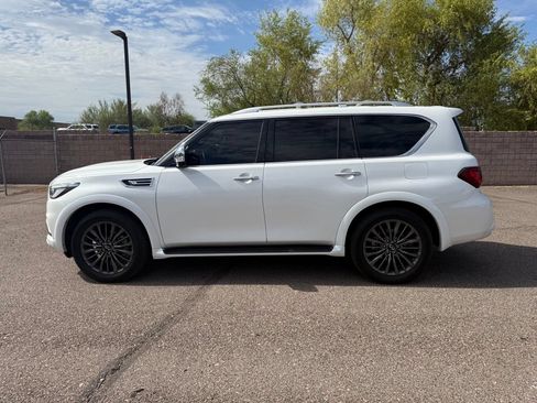 Certified 2023 INFINITI QX80 Sensory w/ Cargo Package AWD/4WD image 8
