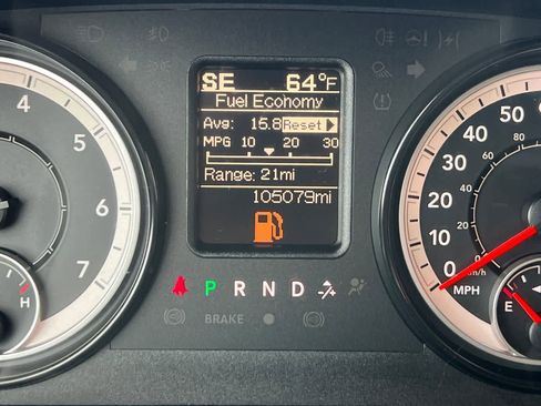 Used 2017 RAM 1500 Express image 23