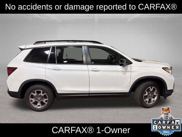Used 2023 Honda Passport TrailSport image 3