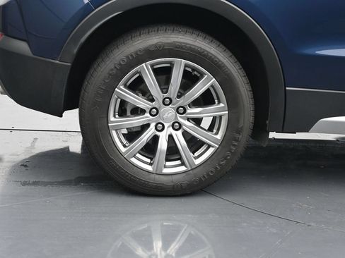 Used 2021 Cadillac XT4 Premium Luxury AWD/4WD image 10