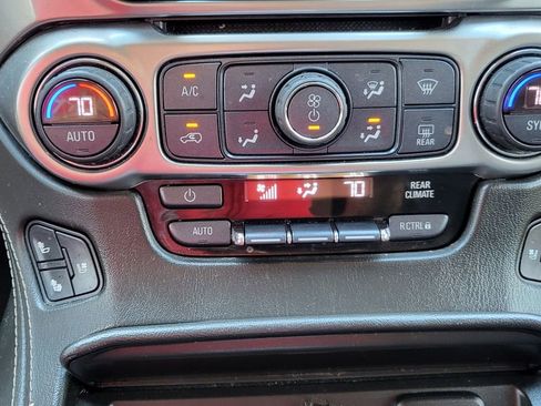 Used 2017 Chevrolet Tahoe Premier AWD/4WD image 38