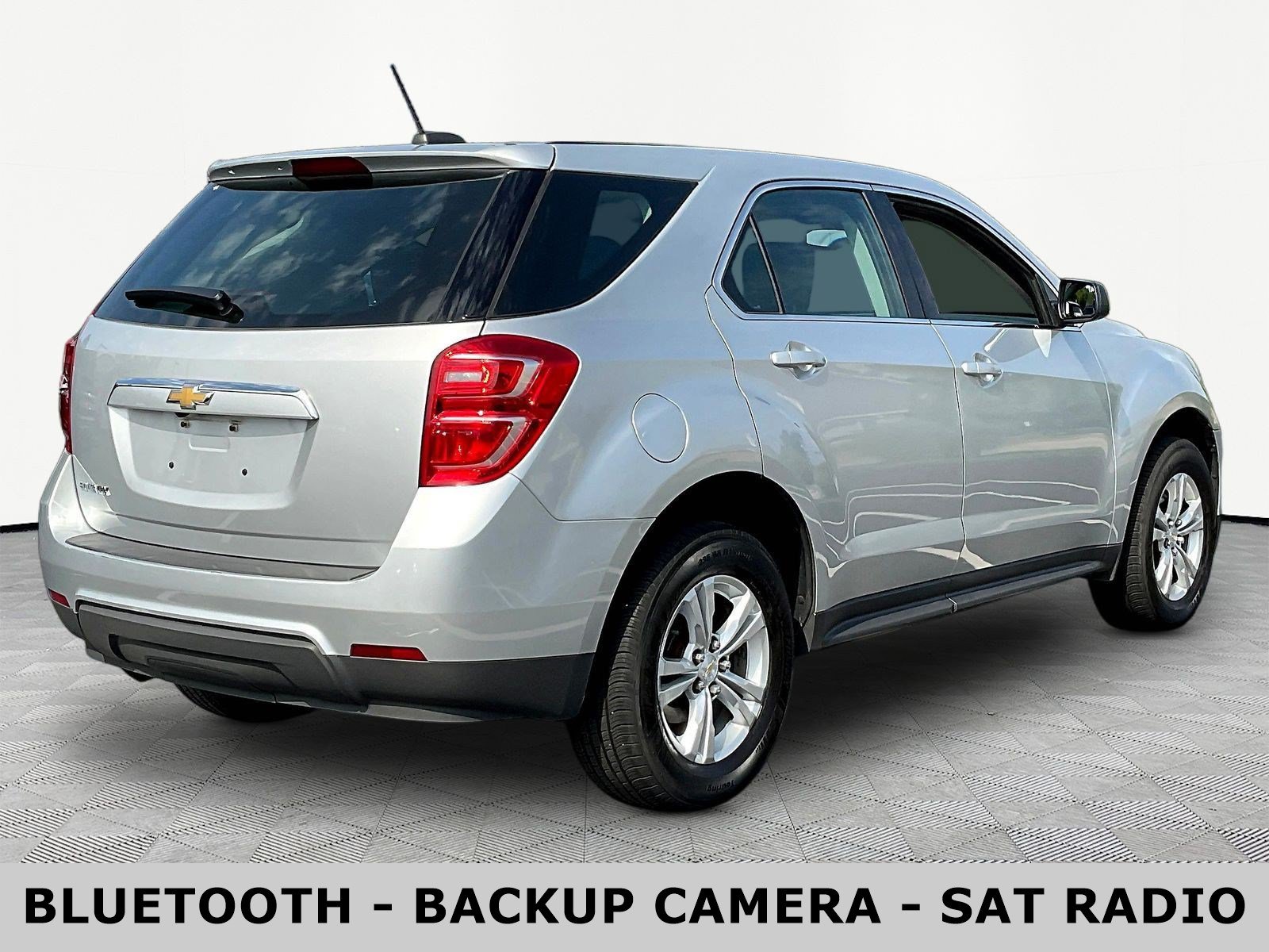 Used 2017 Chevrolet Equinox LS FWD image 6