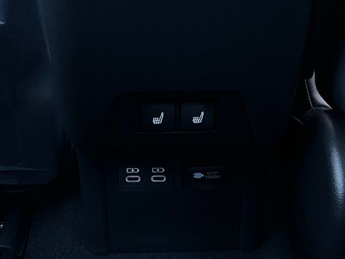 New 2026 Toyota Prius Plug-In Hybrid image 13