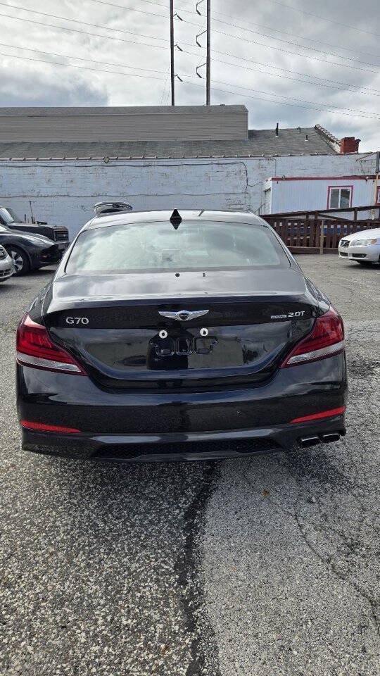 Used 2019 Genesis G70 2.0T Advanced w/ Sport Package AWD/4WD image 5