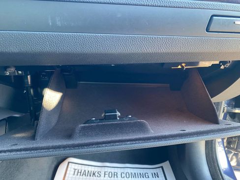 Used 2009 BMW 328i xDrive Sedan image 32