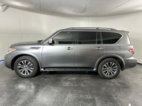 Used 2020 Nissan Armada SL image 8