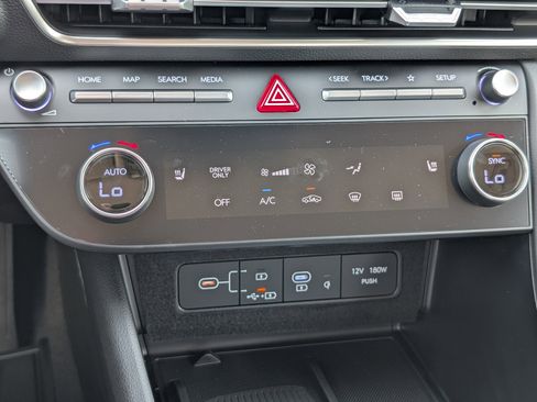 New 2025 Hyundai Sonata SEL image 17