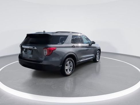 Used 2023 Ford Explorer XLT w/ Class IV Trailer Tow Package image 10