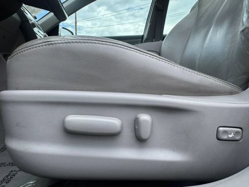 Used 2007 Toyota Camry XLE FWD image 23
